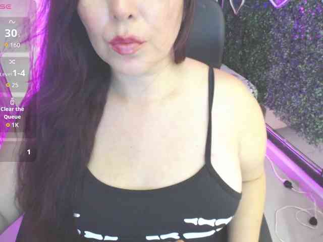 Evelyn-mature19 webcam