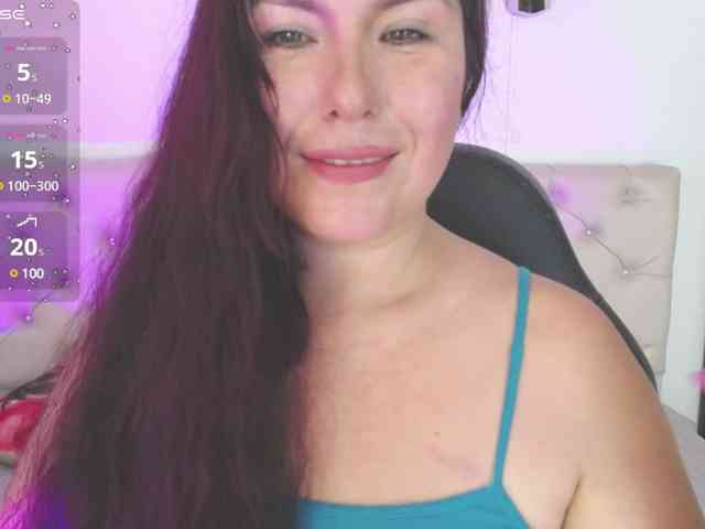 Evelyn-mature19 webcam