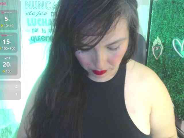 Evelyn-mature19 webcam