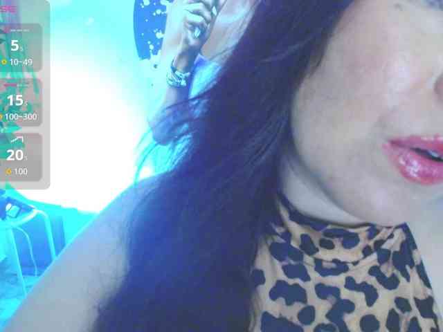 Evelyn-mature19 webcam