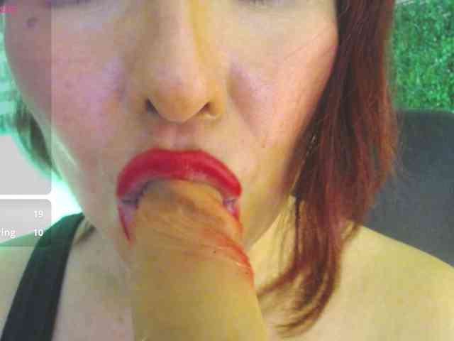 Evelyn-mature19 webcam