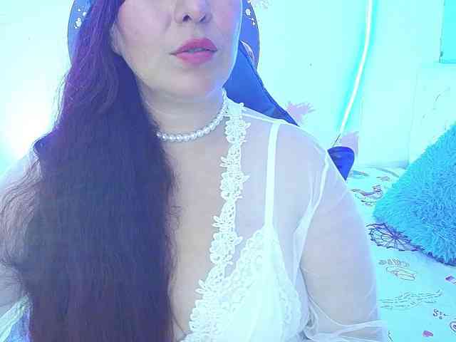 Evelyn-mature19 webcam