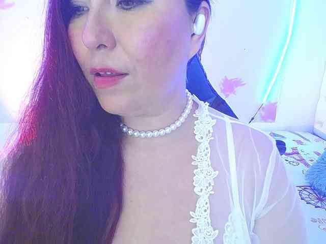 Evelyn-mature19 webcam