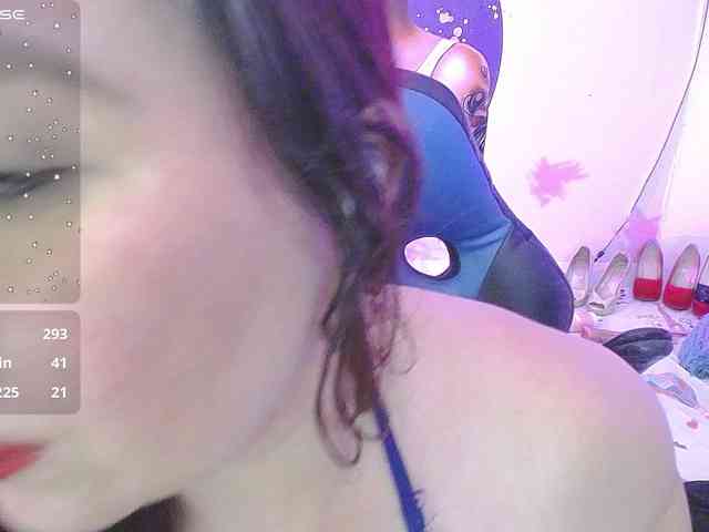 Evelyn-mature19 webcam