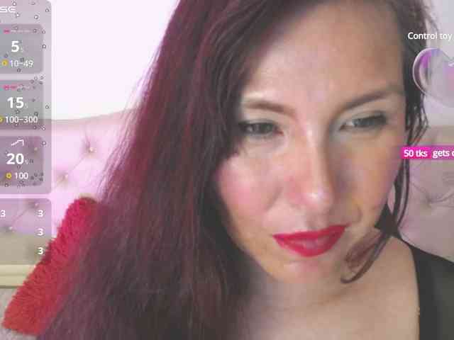 Evelyn-mature19 webcam