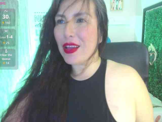 Evelyn-mature19 webcam