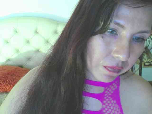 Evelyn-mature19 webcam
