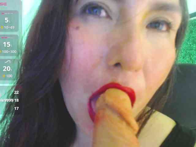 Evelyn-mature19 webcam