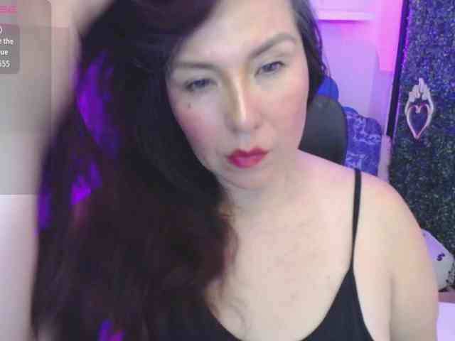 Evelyn-mature19 webcam