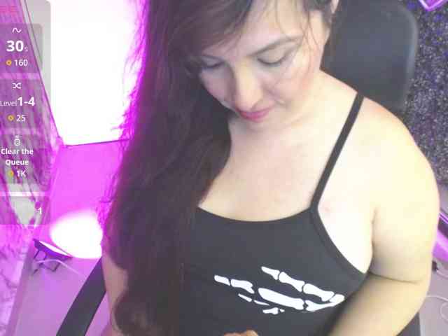 Evelyn-mature19 webcam