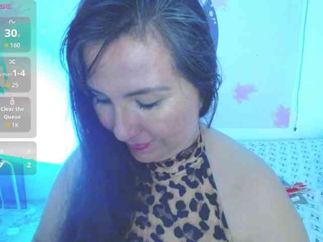 Evelyn-mature19 webcam