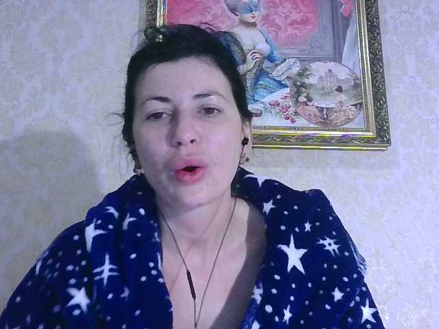 Rosalinda37's BongaCams show and profile