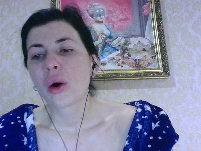 Rosalinda37's BongaCams show and profile