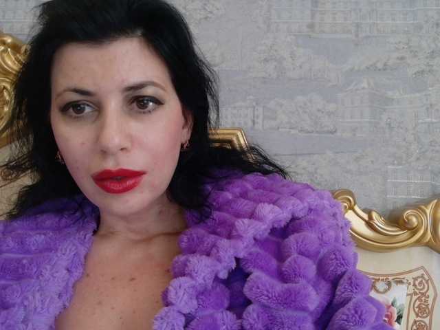 Rosalinda37's BongaCams show and profile