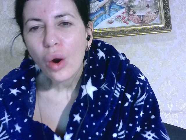 Rosalinda37's BongaCams show and profile