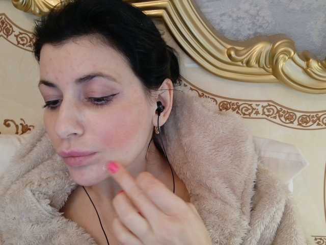 Rosalinda37's BongaCams show and profile