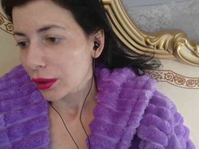 Rosalinda37 webcam
