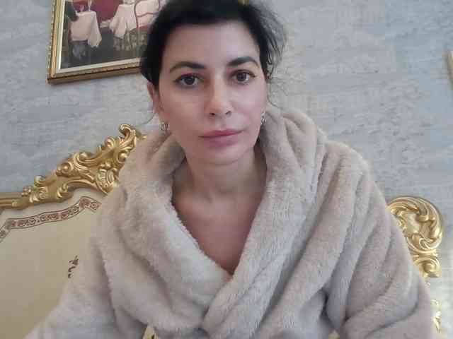 Rosalinda37 webcam