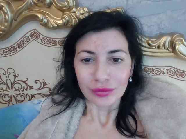 Rosalinda37 webcam