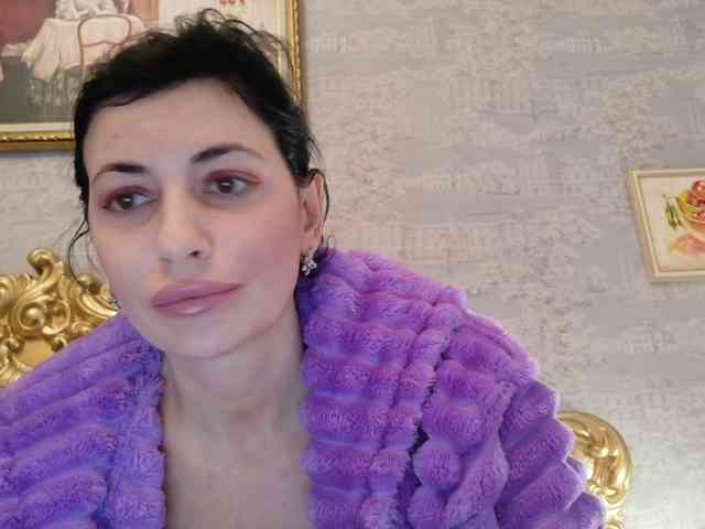 Rosalinda37 webcam
