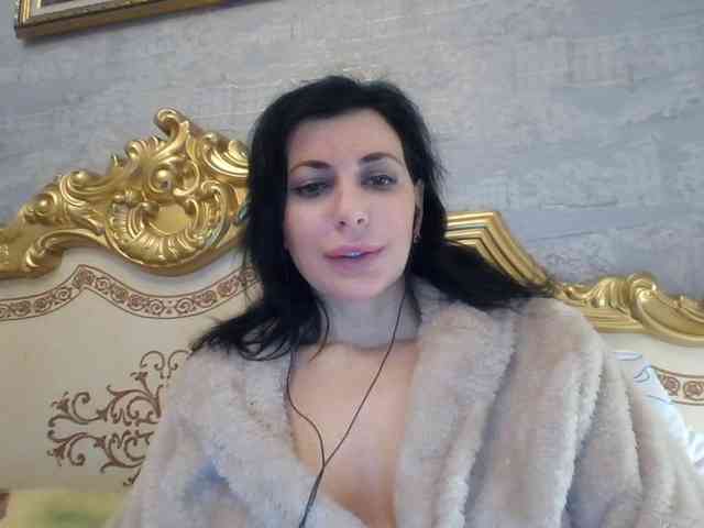 Rosalinda37 webcam