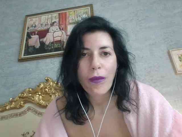 Rosalinda37 webcam