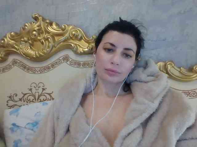 Rosalinda37 webcam