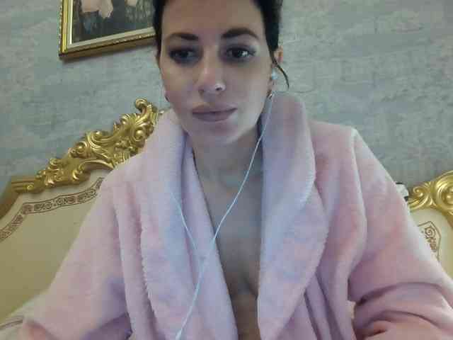 Rosalinda37 webcam