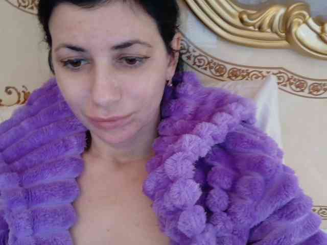 Rosalinda37 webcam