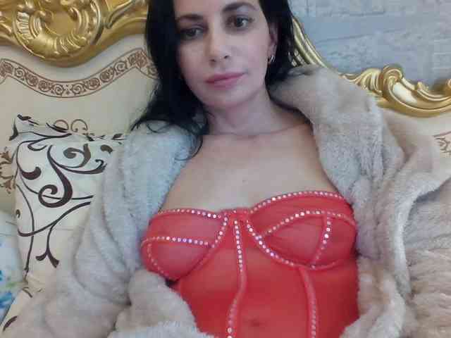 Rosalinda37 webcam