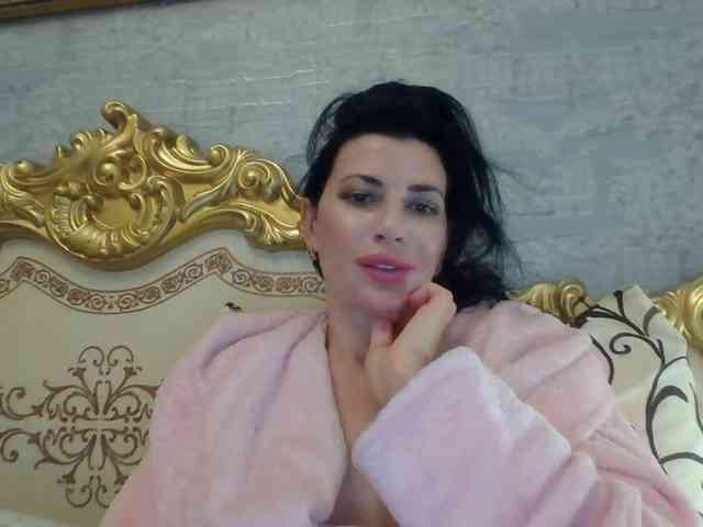 Rosalinda37 webcam