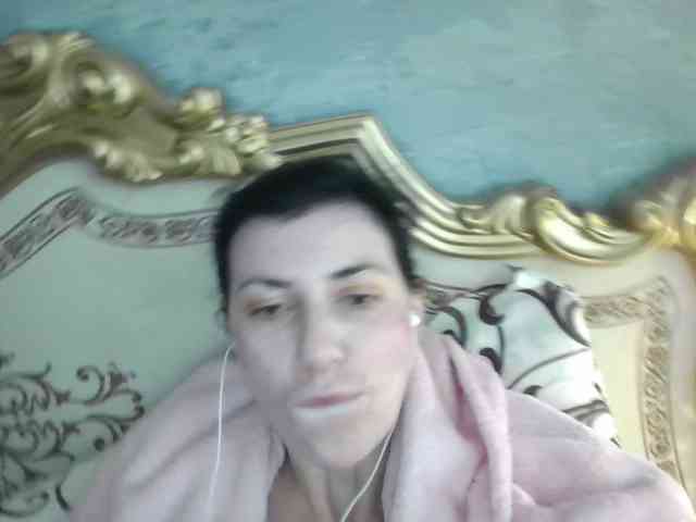 Rosalinda37 webcam
