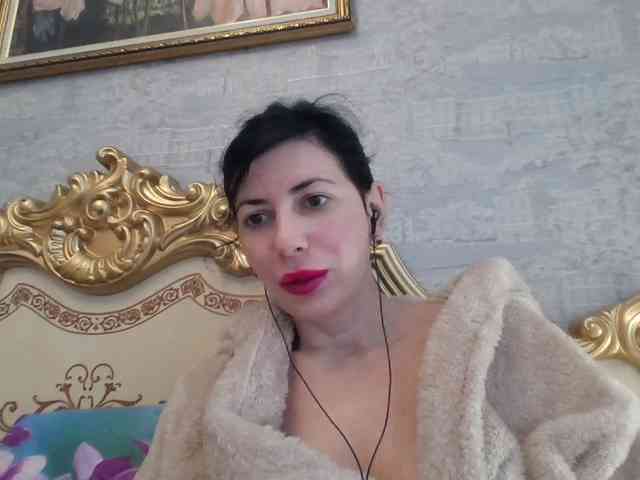 Rosalinda37 webcam