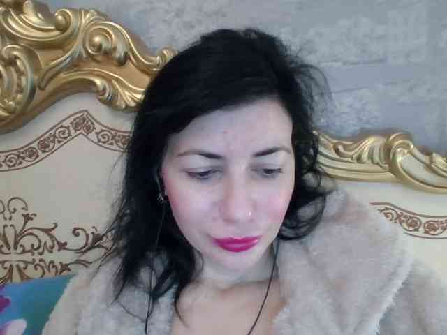 Rosalinda37 webcam