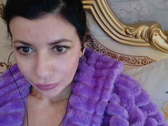 Rosalinda37 webcam