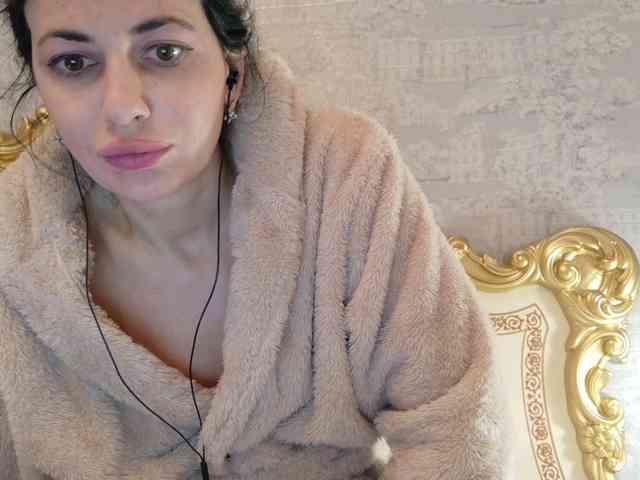 Rosalinda37 webcam