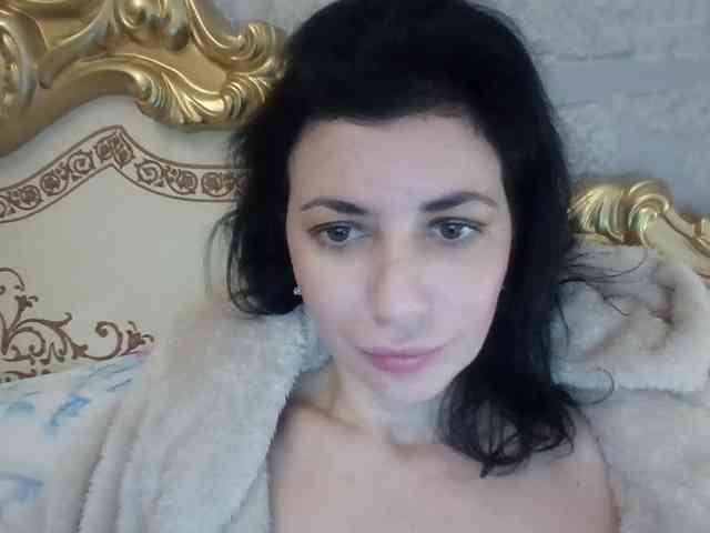 Rosalinda37 webcam