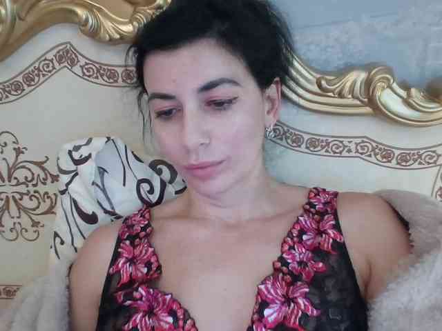 Rosalinda37 webcam