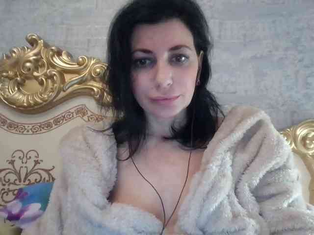 Rosalinda37 webcam
