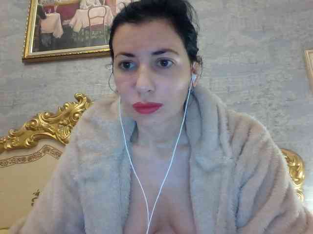 Rosalinda37 webcam