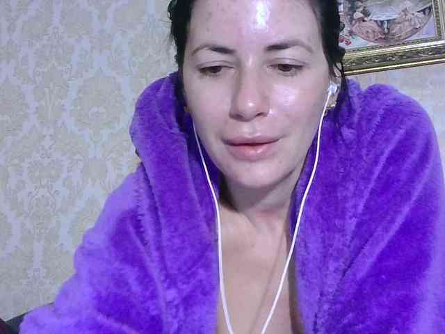 Rosalinda37 webcam