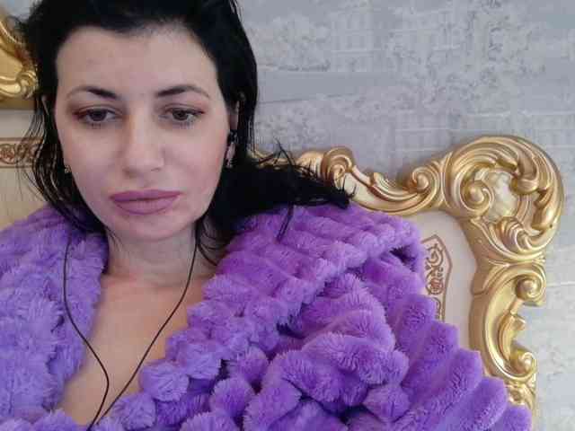 Rosalinda37 webcam