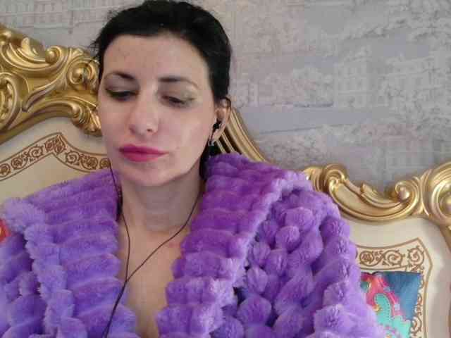 Rosalinda37 webcam