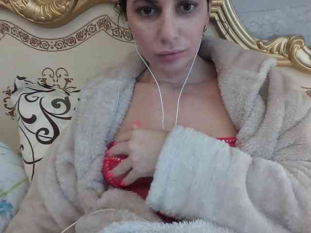 Rosalinda37 bongacams