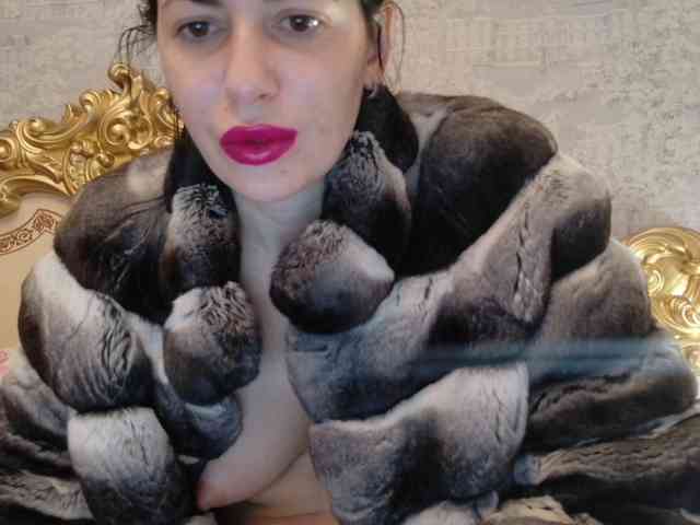 Rosalinda37 webcam