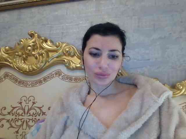 Rosalinda37 webcam