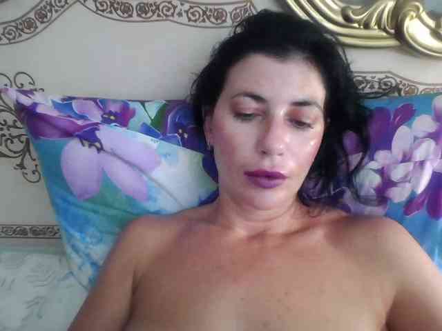Rosalinda37 webcam