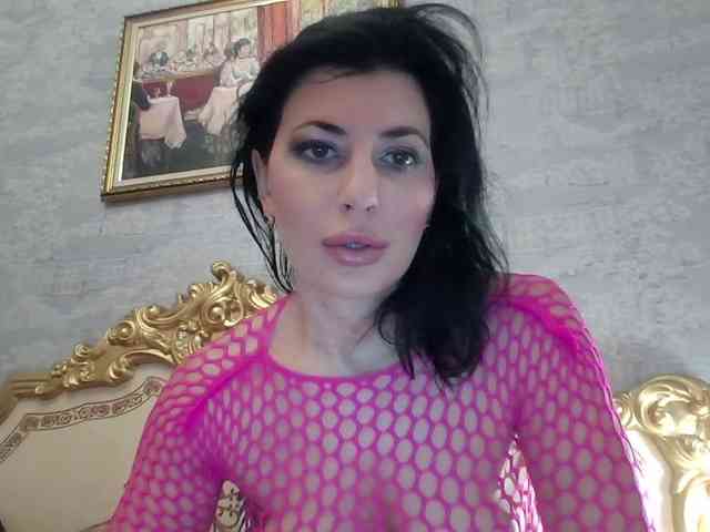 Rosalinda37 webcam