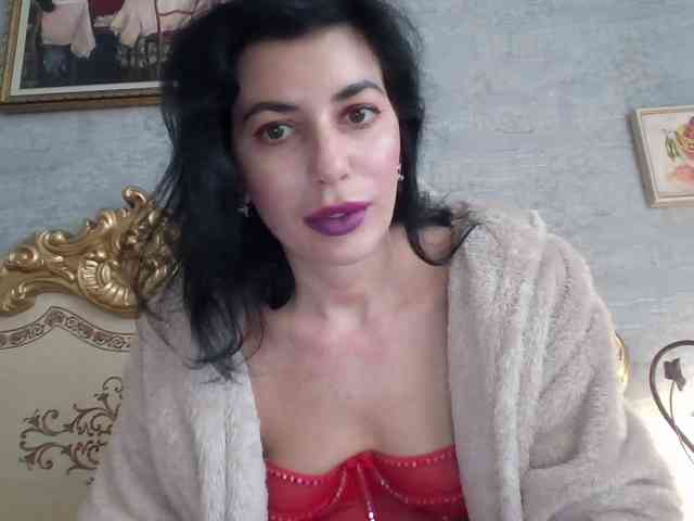 Rosalinda37 webcam