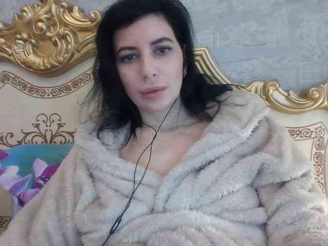 Rosalinda37 webcam